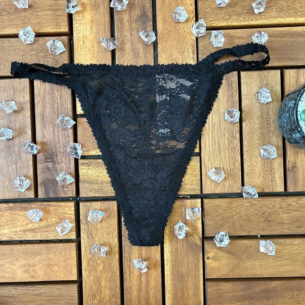 Pink Victoria’s Secret Lace Floral V-String
